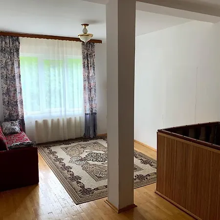 Dacha Yaremche